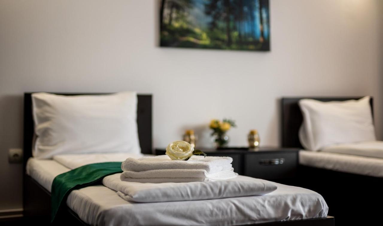 Escala Rooms Ghimbav Εξωτερικό φωτογραφία