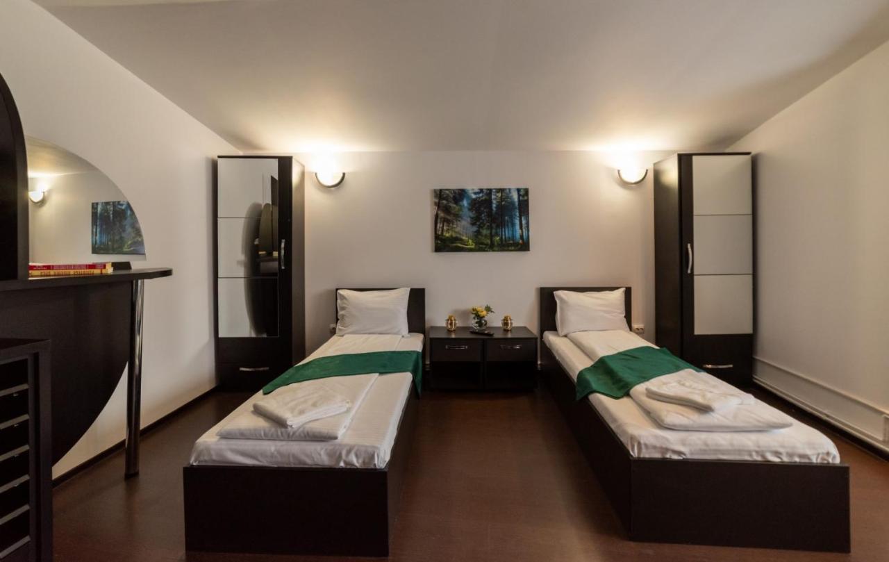 Escala Rooms Ghimbav Εξωτερικό φωτογραφία
